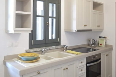 7 επιπλωμένες διώροφες κατοικίες προς ενοικίαση σε συγκρότημα στο Γιαλισκάρι Kέας